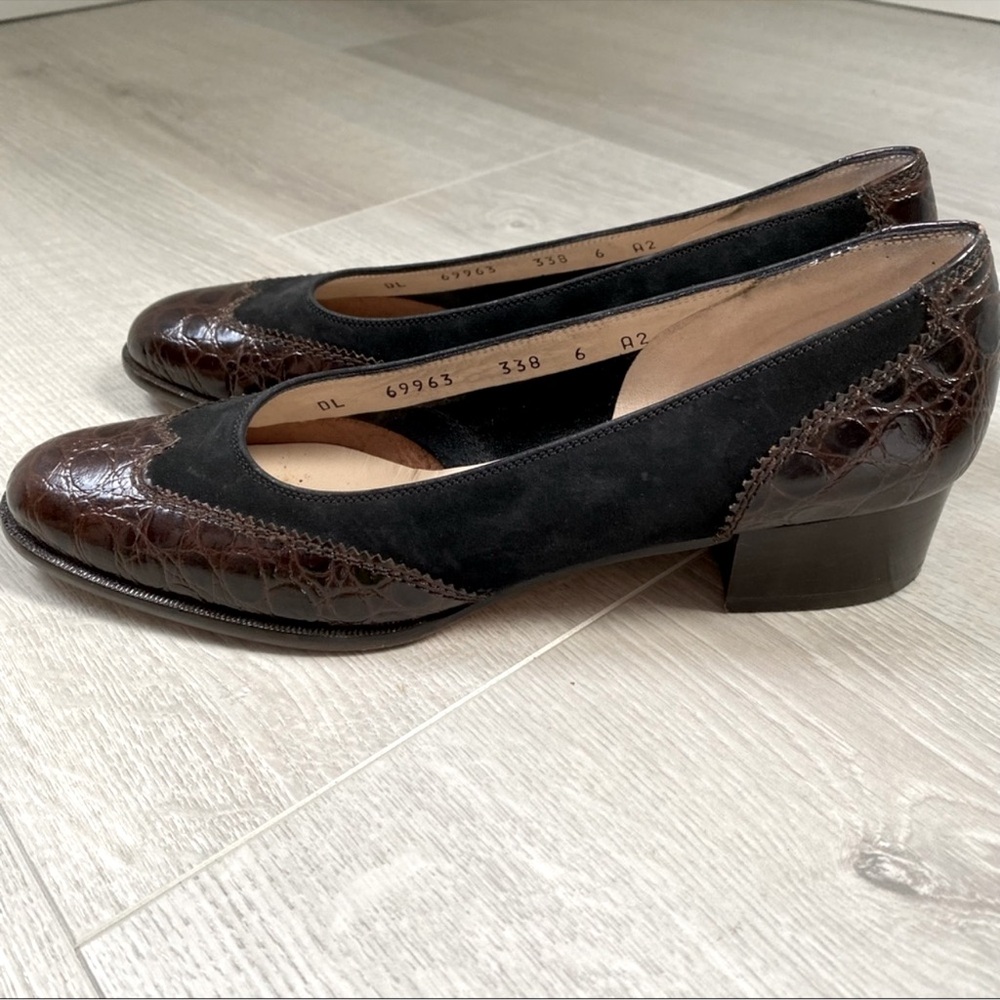 Salvatore Ferragamo Alligator pumps shoes for woman